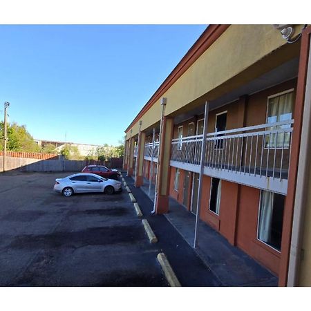 Diamond Inn Motel By Oyo Jackson Hwy 80- I-20 ภายนอก รูปภาพ