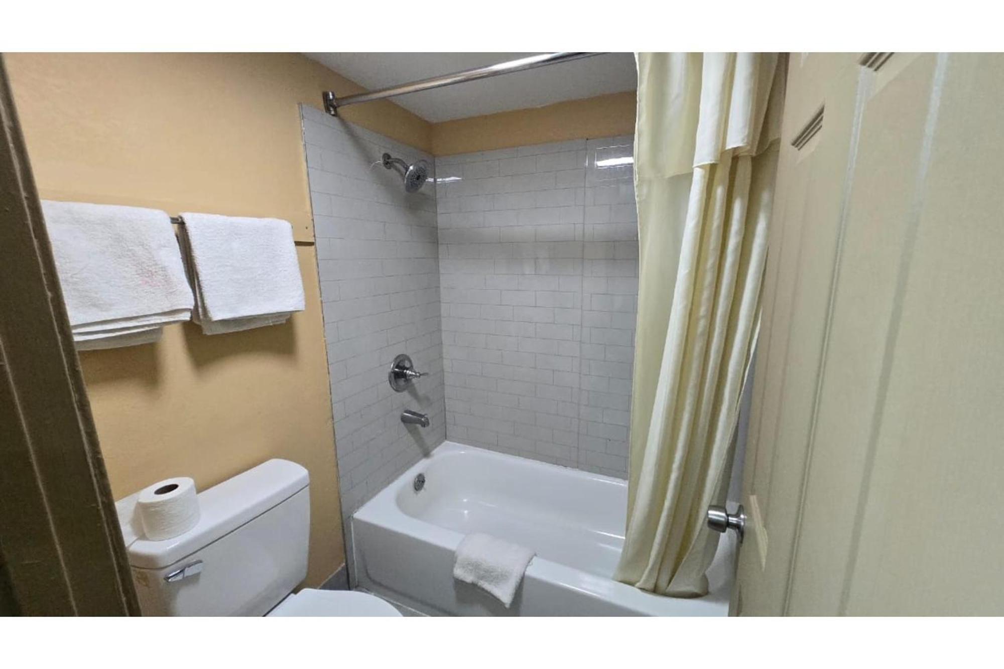 Diamond Inn Motel By Oyo Jackson Hwy 80- I-20 ภายนอก รูปภาพ